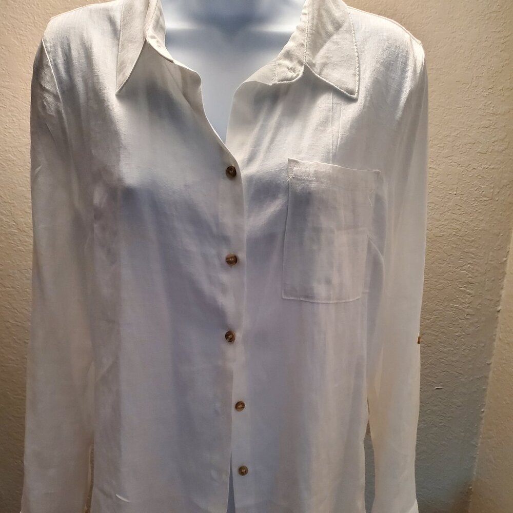 Love Tree Women's White Long Sleeve Button-Down Shirt Sz S NEW!